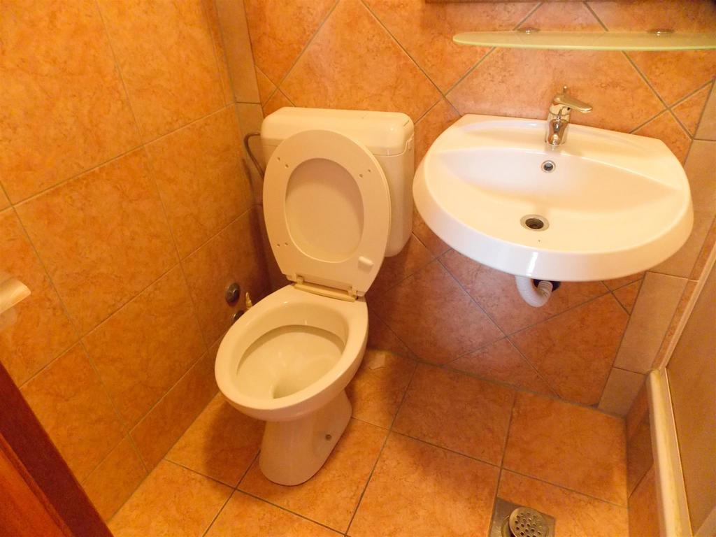 Apartments Frane (Adults Only) Novalja Room photo