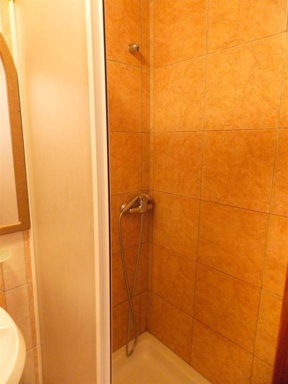 Apartments Frane (Adults Only) Novalja Room photo